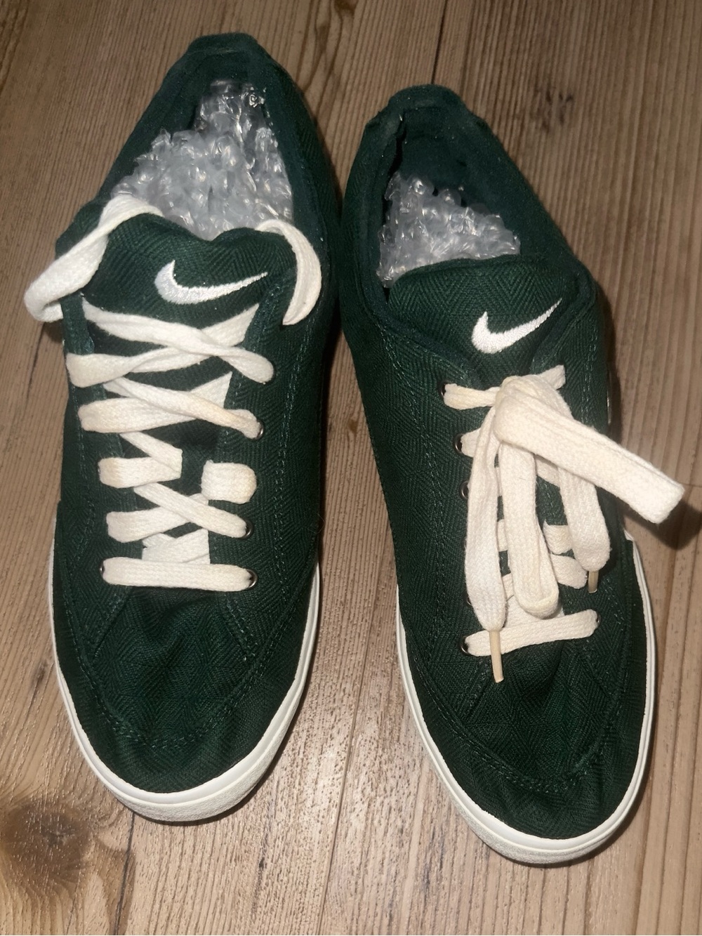 Nike Canvas Low-Top Sneakers in Forest Green with Cream Accents